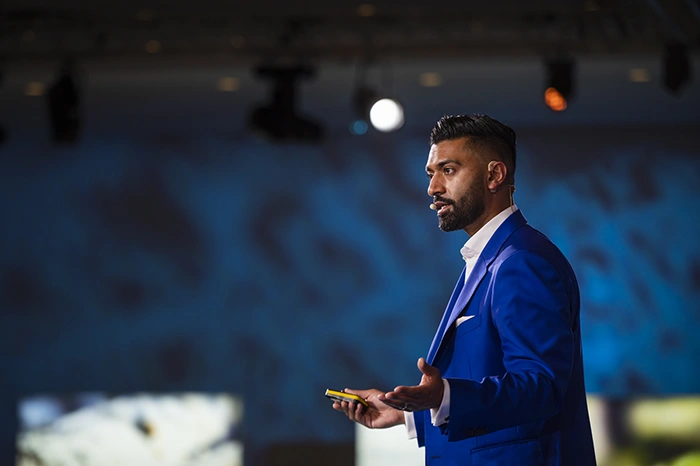 Photo of a professional speaker at an international conference at hotel Sofia in Barcelona